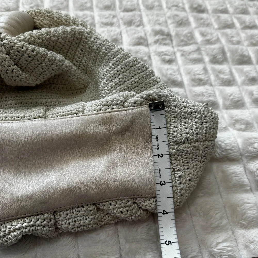 Cleobella nia bucket